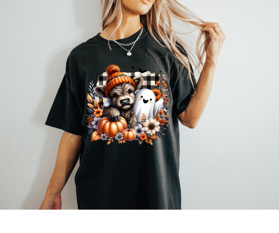 Highland Cow and Ghost Friend T-Shirt ππ»