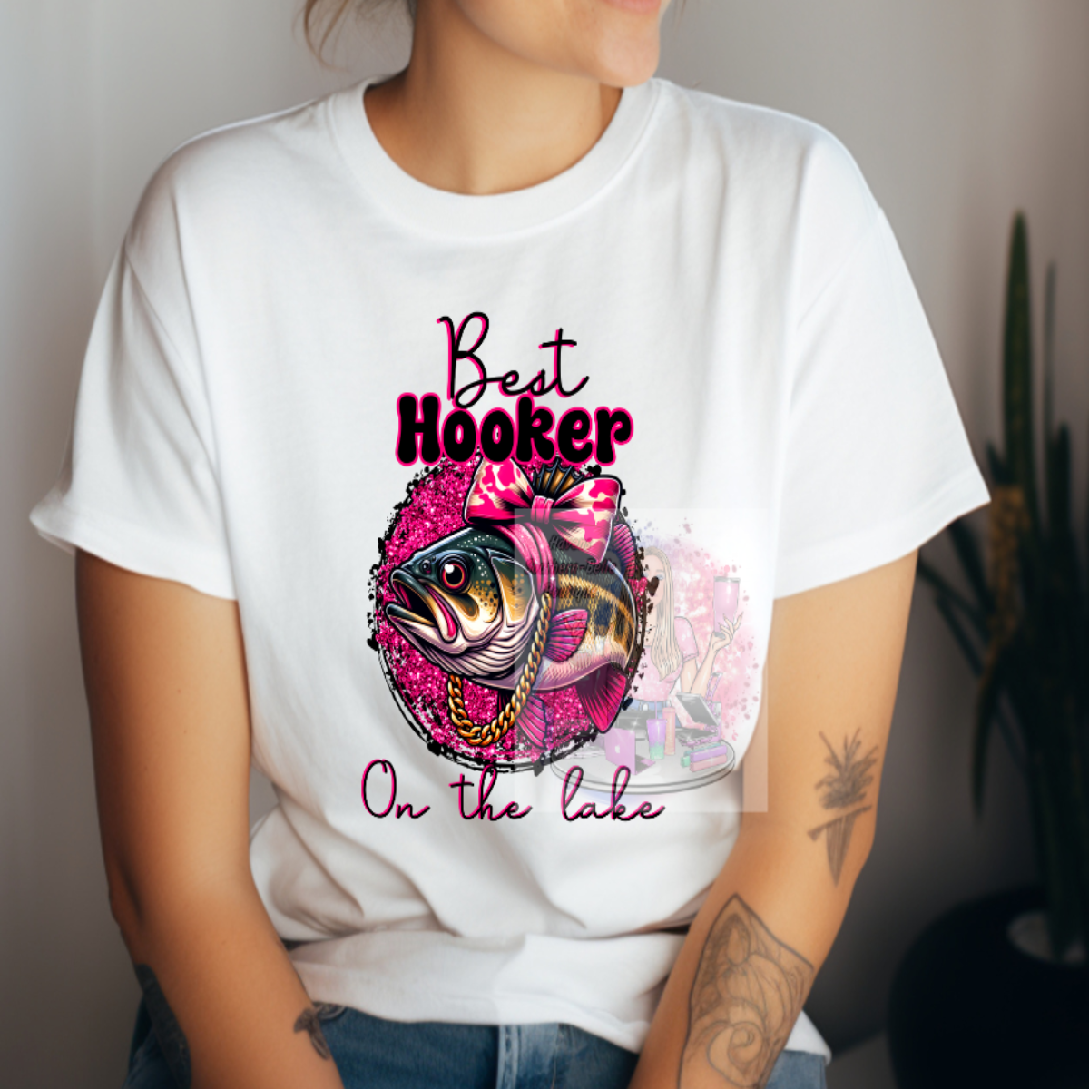 Best Hooker On The Lake T-shirt