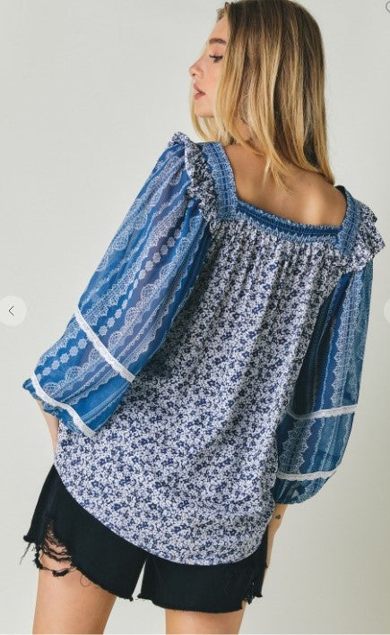 PRINTED SQUARE NECK TOP-BLUE