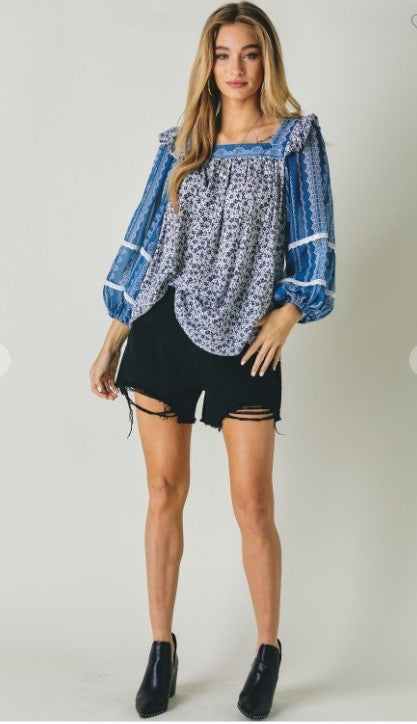 PRINTED SQUARE NECK TOP-BLUE